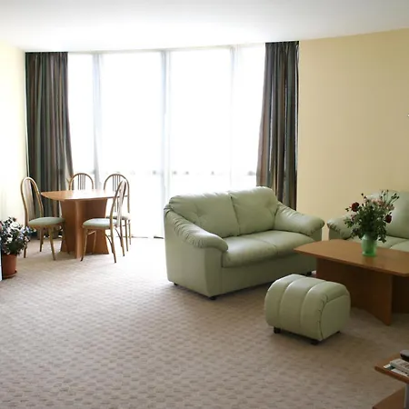 Palm Otel