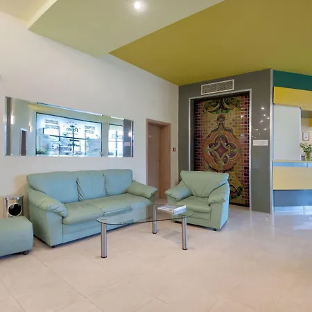 Palm فندق غولدن ساندز