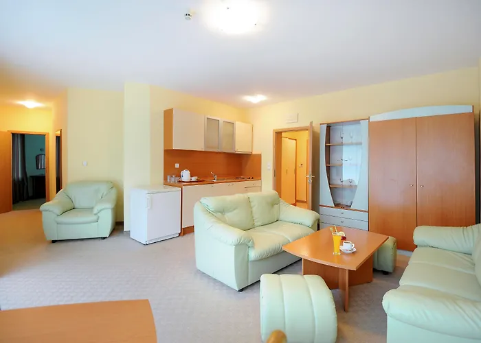 Palm 4* Golden Sands